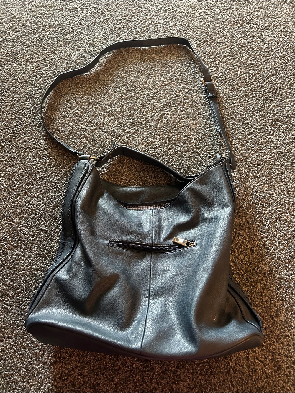 Sleek Navy Leather Shoulder Bag with Front Zip Pocket